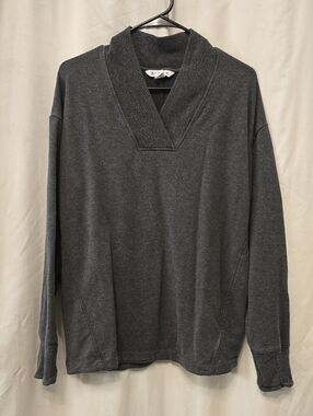 Athleta Charcoal V-Neck Men’s Sweater
